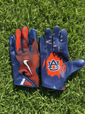 Auburn gloves